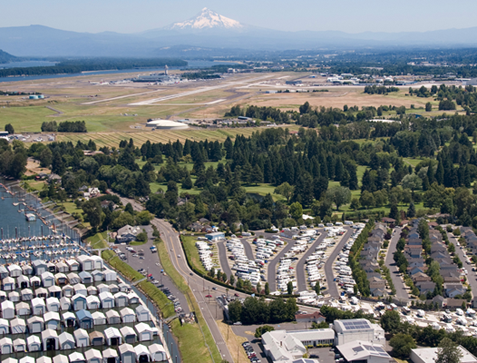 Park and Beautiful Mount Hood